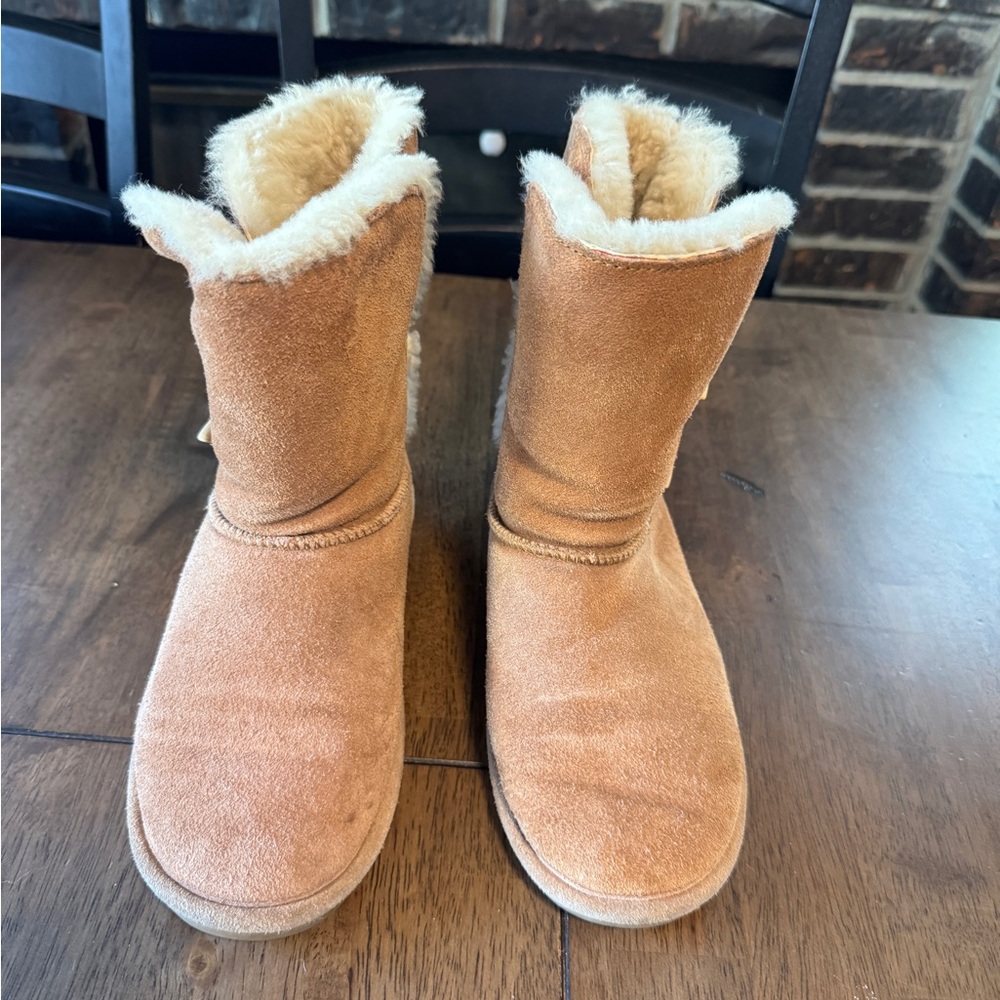 Bear Paw Abigail Cozy Tan Suede Boots with Shearling Lining